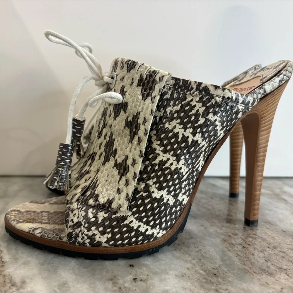 Ports 1961 Snakeskin Pattern Mules - Picture 1 of 6